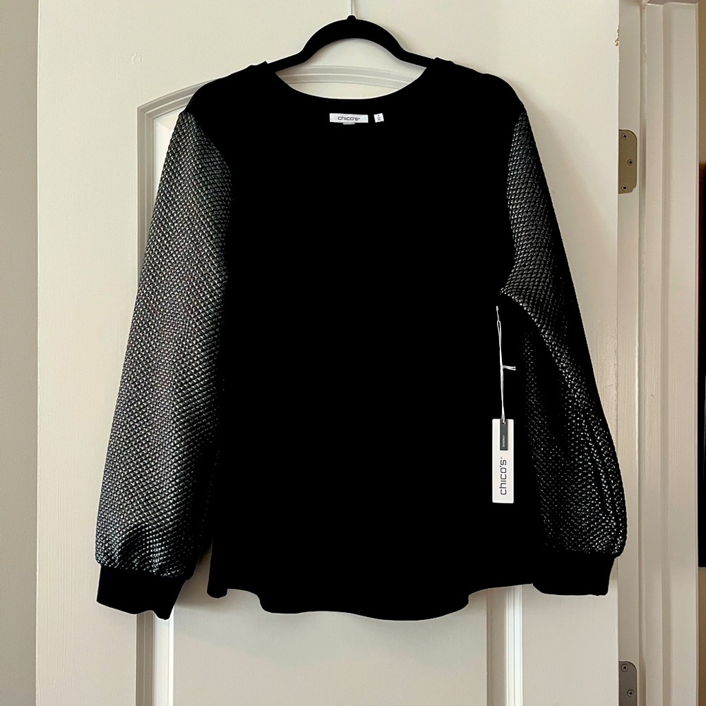 Chico’s size 3 black and metallic sweater NWT
